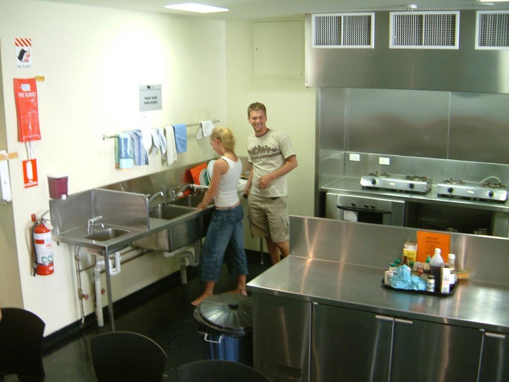 Base Brisbane Embassy Hostel Eksteriør bilde
