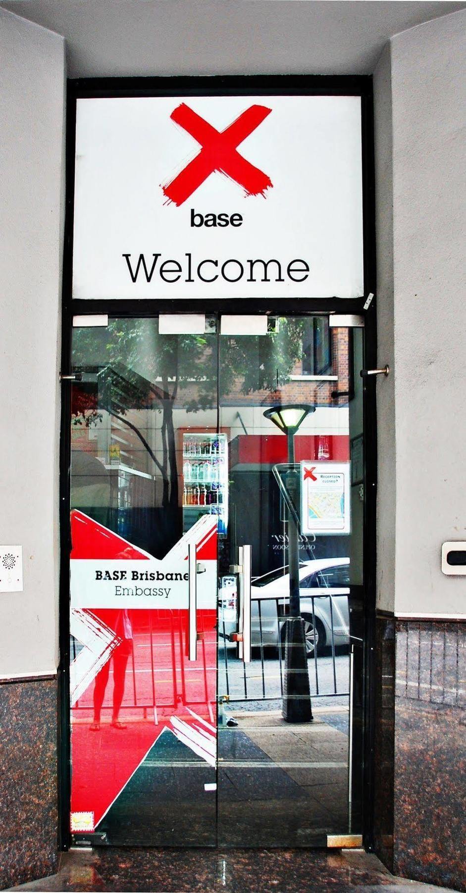 Base Brisbane Embassy Hostel Eksteriør bilde